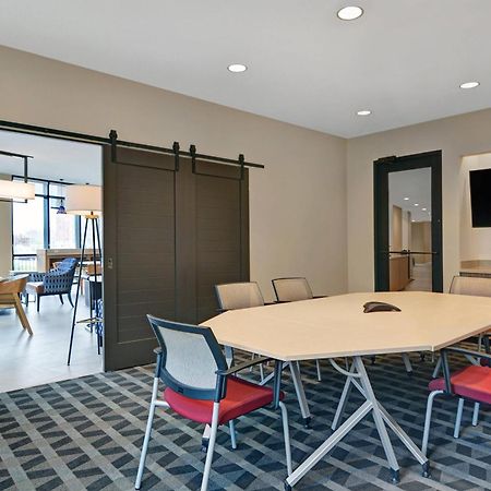 Towneplace Suites By Marriott Indianapolis Downtown Экстерьер фото